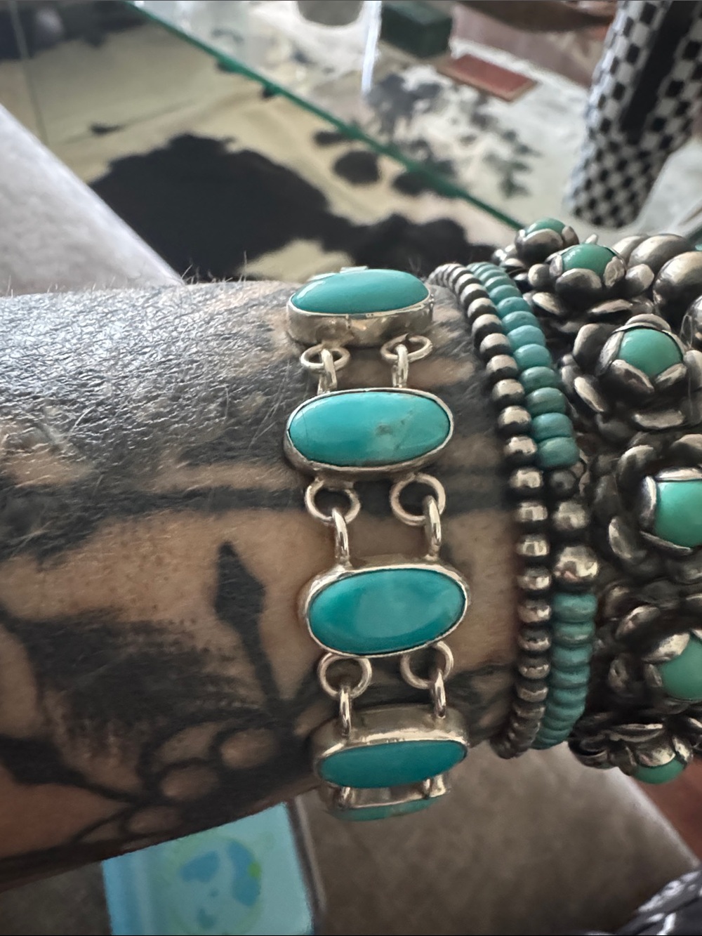 Kingman Turquoise Oval Link toggle Bracelet - Women Jewelry 925 silver